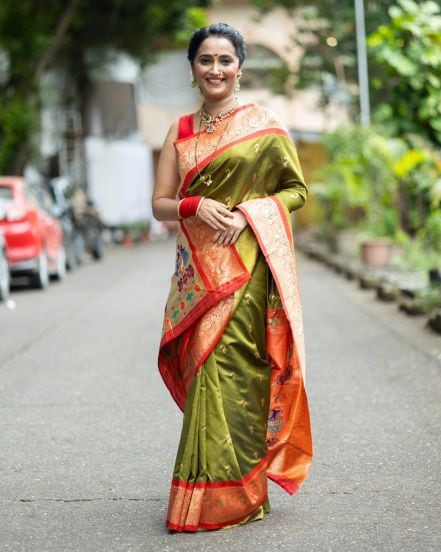 Navratri 2024 Green Saree Look