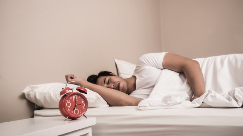 is waking up late better than rising early a neurologist breaks it down for us sleep tips