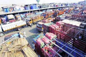 APMC plans to implement fast tag system at entrances to ease vehicle congestion in Vashi market