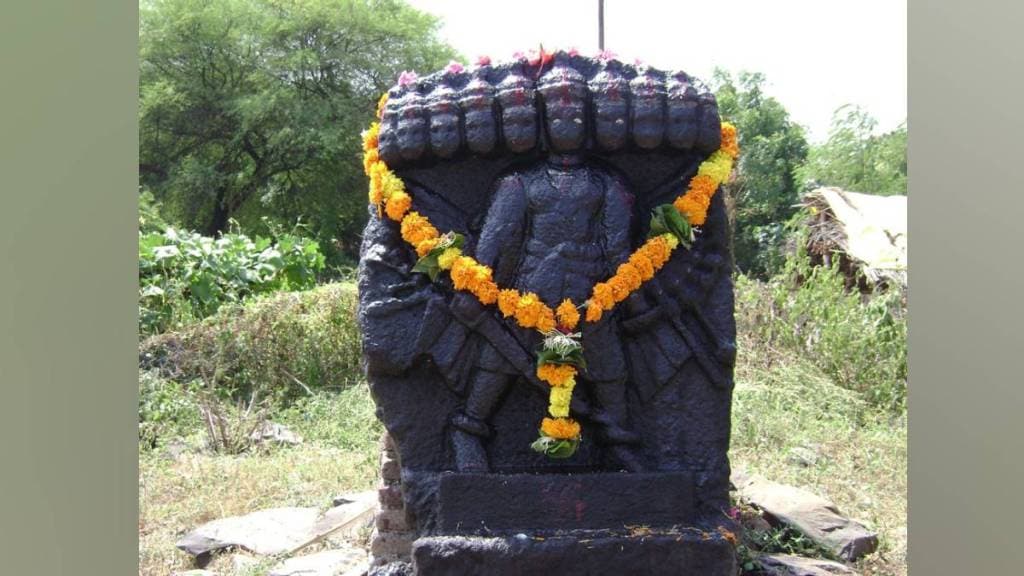 In Sangola Akola district Ravan is worshiped for his virtues tradition lasting 211 years