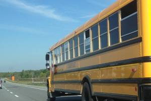 thief stolen school bus Mumbai, thief jumped into drain,