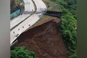 Mumbai Goa highway hit by rain, Mumbai Goa highway,