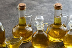 Refined Oil Vs Cold Pressed Oil: Which Is Healthier For Cooking? know everything health tips