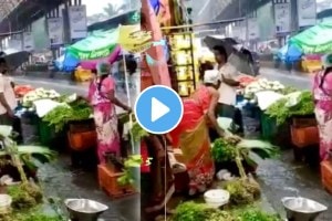 Vegetable vendor caught washing Vegetables in dirty water on street shocking video