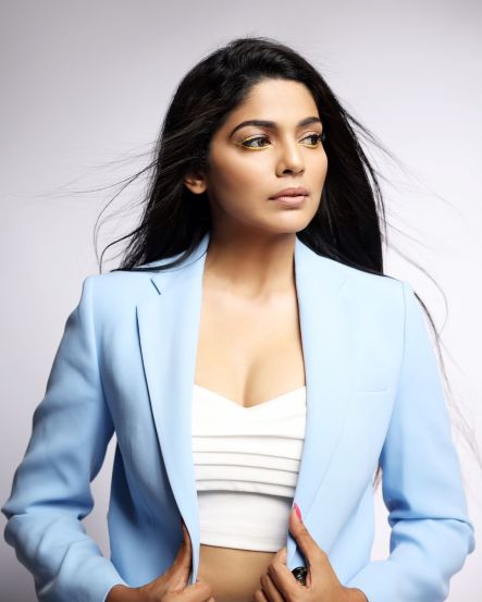 Pooja Sawant Blazer Look