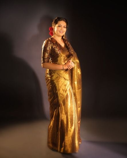 Priyanka Barve Vintage Look Photoshoot