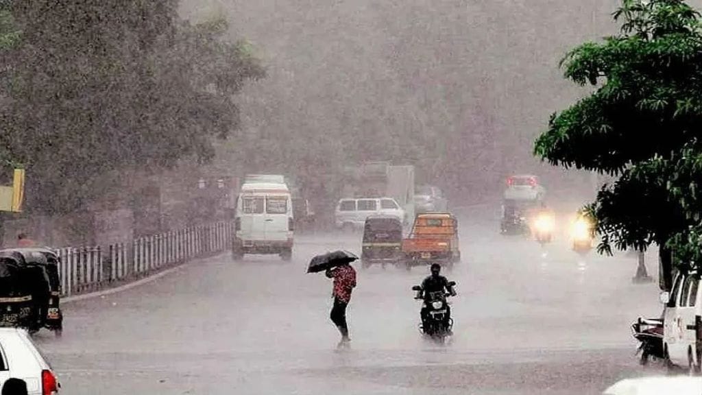 According to the forecast of the Meteorological Department heavy rain fell on Monday