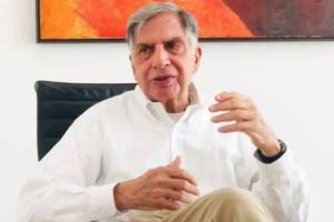 Ratan Tata Hospitalised in Mumbai's Breach Candy Hospital in Marathi