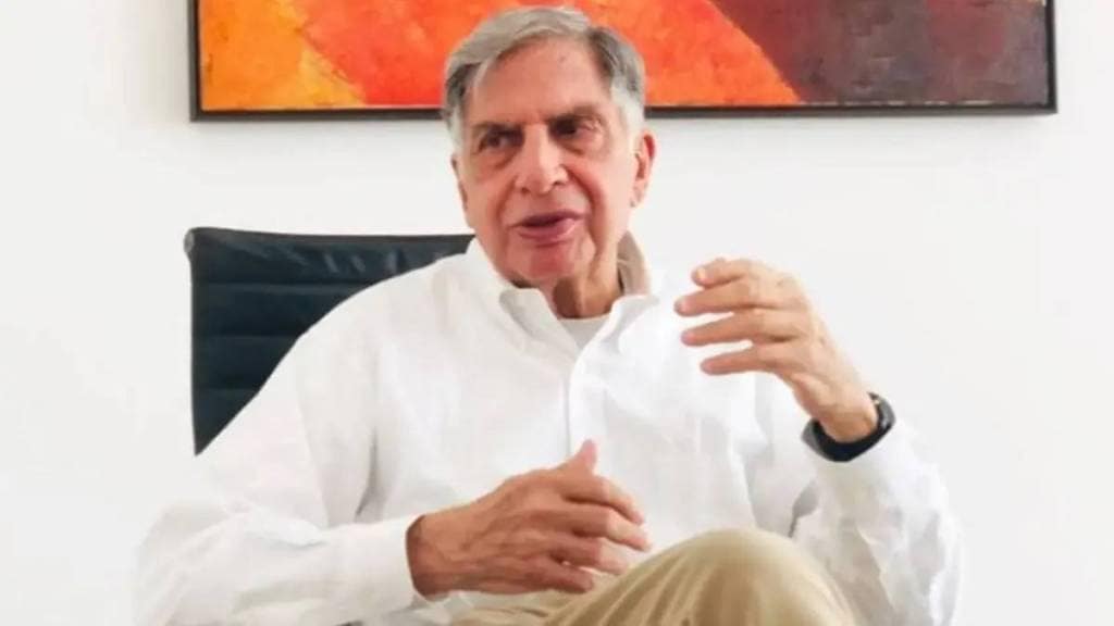 Ratan Tata Hospitalised in Mumbai's Breach Candy Hospital in Marathi