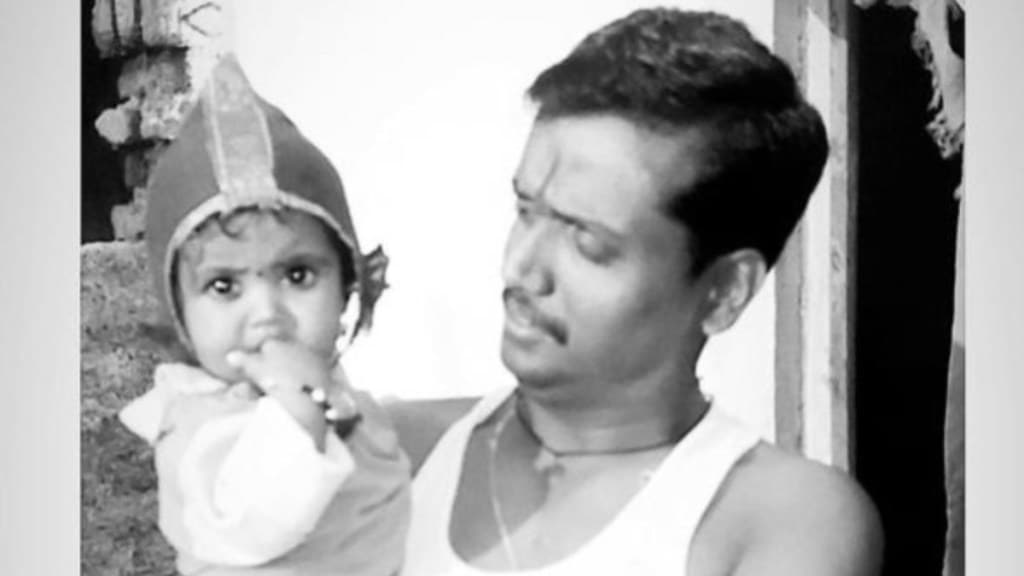 Rinku rajguru childhood photo with father