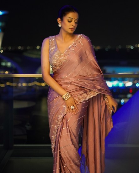 IIFA Awards 2024, priyamani look. actress priyamani new photo gallery