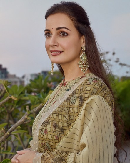 dia mirza new look