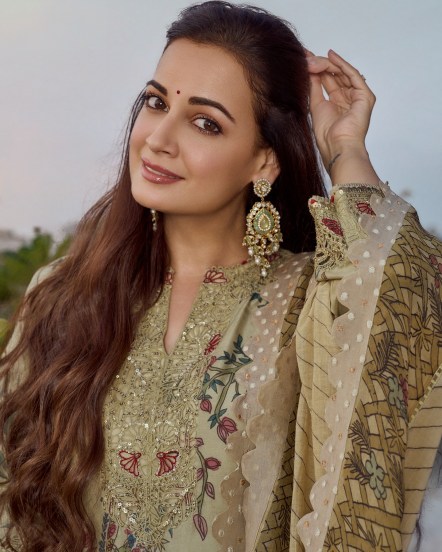 dia mirza new look