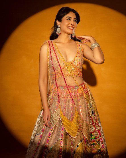 Kritika Kamra Lehanga Look, navratri look,