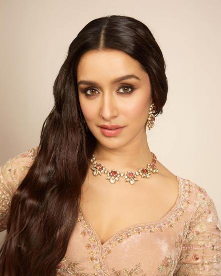 shraddha kapoor new photos, shraddha kapoor, shraddha kapoor new look