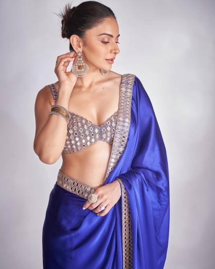 Rakul Preet Singh Diwali look, Rakul Preet Singh s Diwali look in a beautiful blue saree