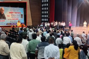 Bhartiya Janata Yuva Morcha commotion and announcement at Shyam Manavs event