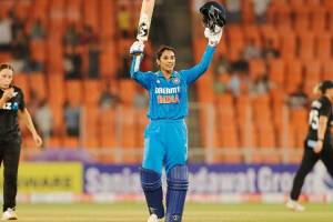 Smriti Mandhana Hits 8th ODI Century Broke Mithali Raj Record to Become The Indian Player With Most ODI Centuries INDW vs NZW