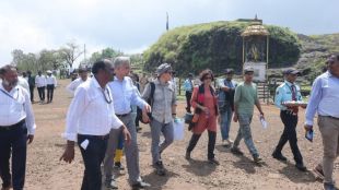 Inspection of Raigad fort by UNESCO team