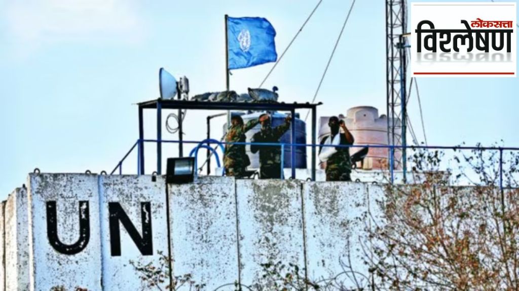 UNIFIL members at the Lebanese-Israeli border