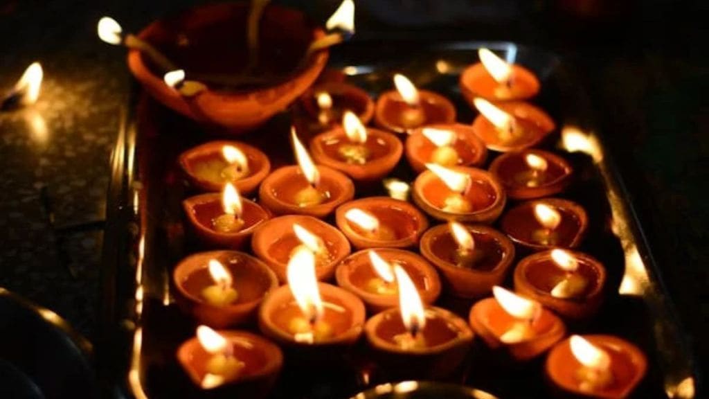 How Many to Light for Prosperity and Joy on Dhanteras narak chaturdashi and lakshmi pujan