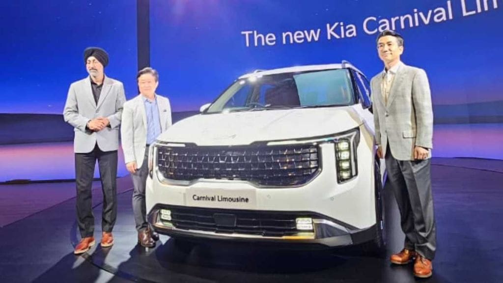 Kia India Launches New Carnival