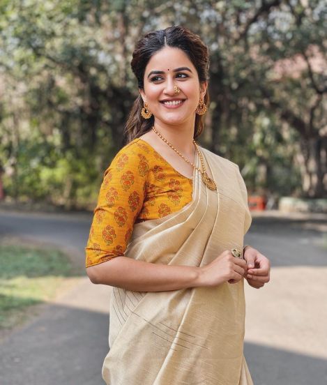 Vaidehi Parashurami Paithani Saree