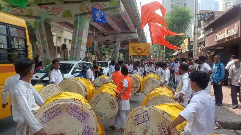 Aditya Thackeray's supporters gathered before his filling the nomination form Worli Assembly