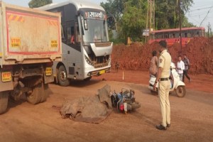 dumper hit bike, Ratnagiri, Ratnagiri latest news,