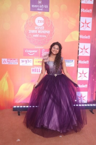 Zee Marathi Award 2024 Red Carpet Look