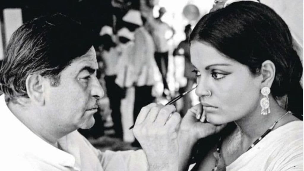 Zeenat Aman And Raj Kapoor