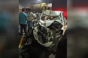 Three killed in accident on Vashi khadi bridge navi Mumbai news