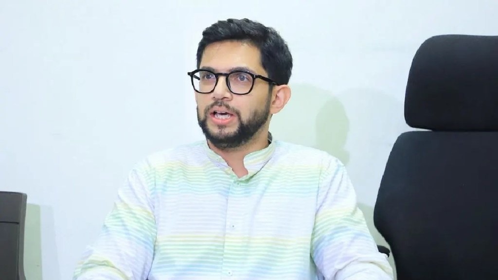 aditya Thackeray allegation eknath shinde