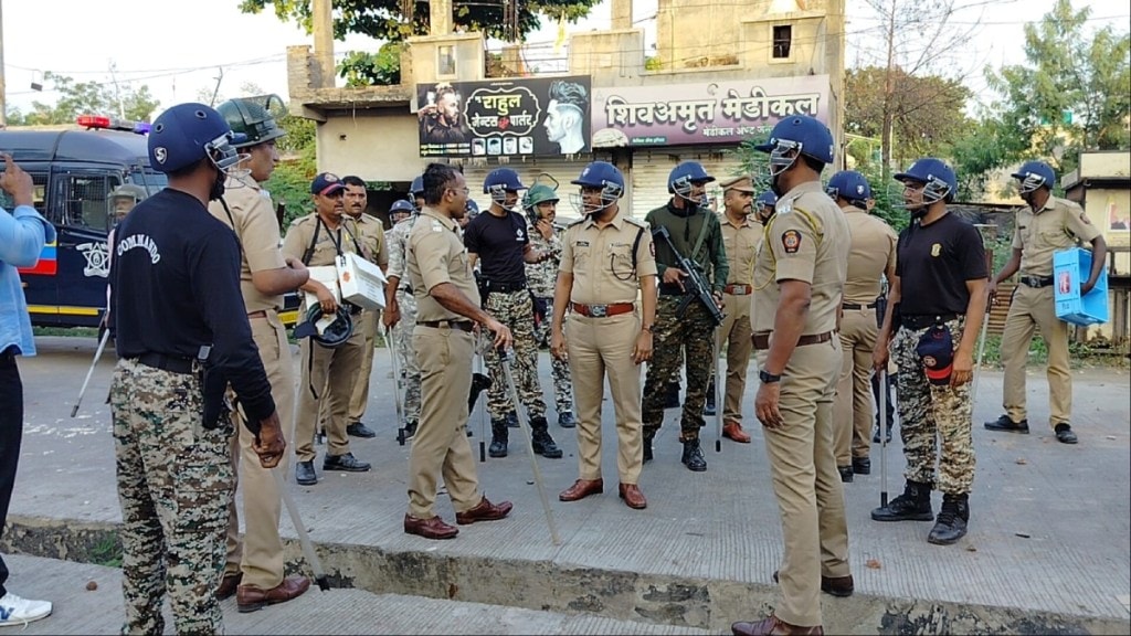 fresh clash erupts in harihar peth area of akola over minor dispute