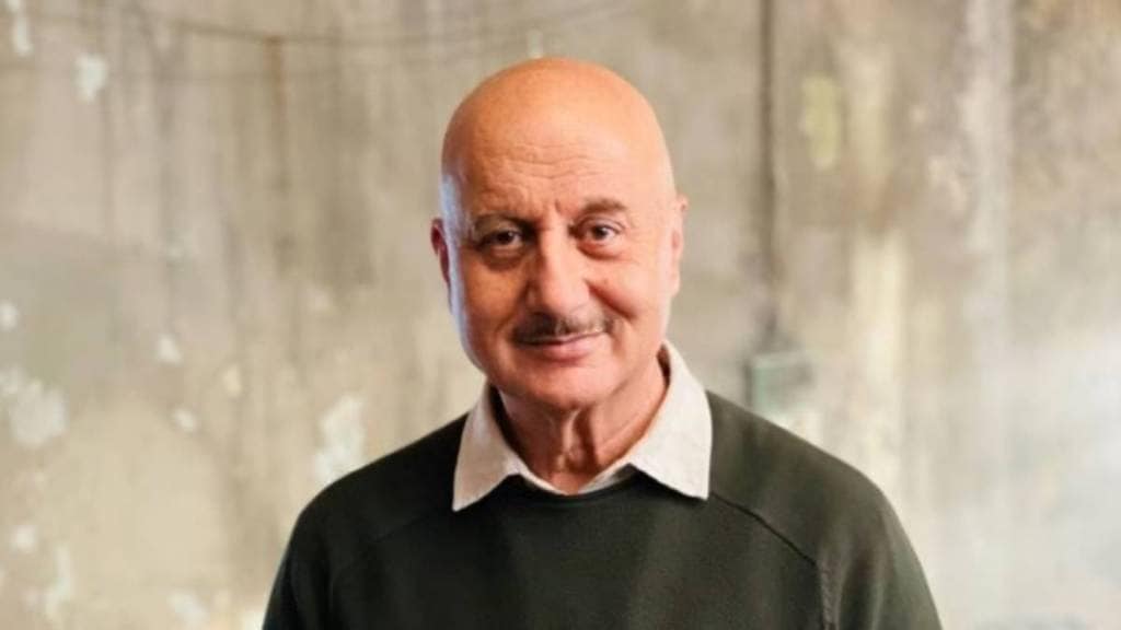 anupam kher share dilip kumar memory