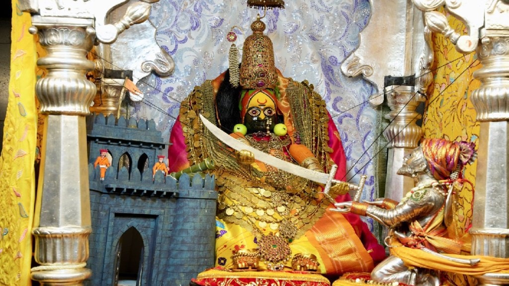 Bhavani Talwar Alankar Mahapuja in Navratri Festival of aai Tuljabhavani Devi tuljapur