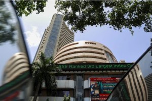 sensex slips by 400 points