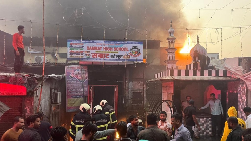 plastic manufacturing factory Ghatkopar fire