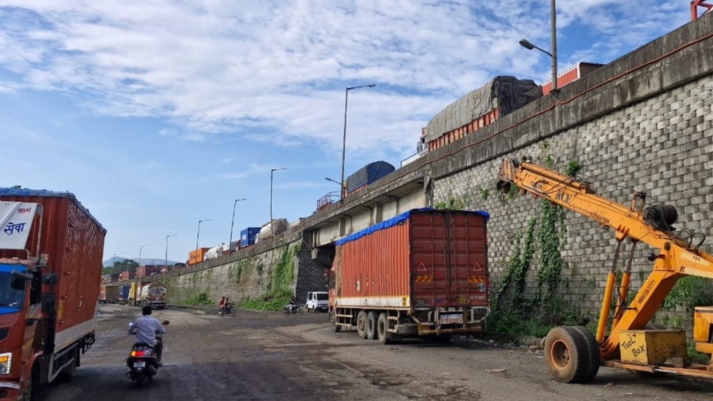 Mumbai Ahmedabad national highway