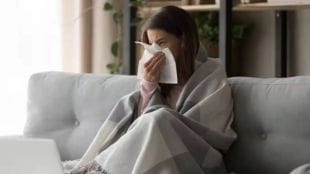 Mumbais fluctuating temperature is causing children to suffer from cold cough and fever