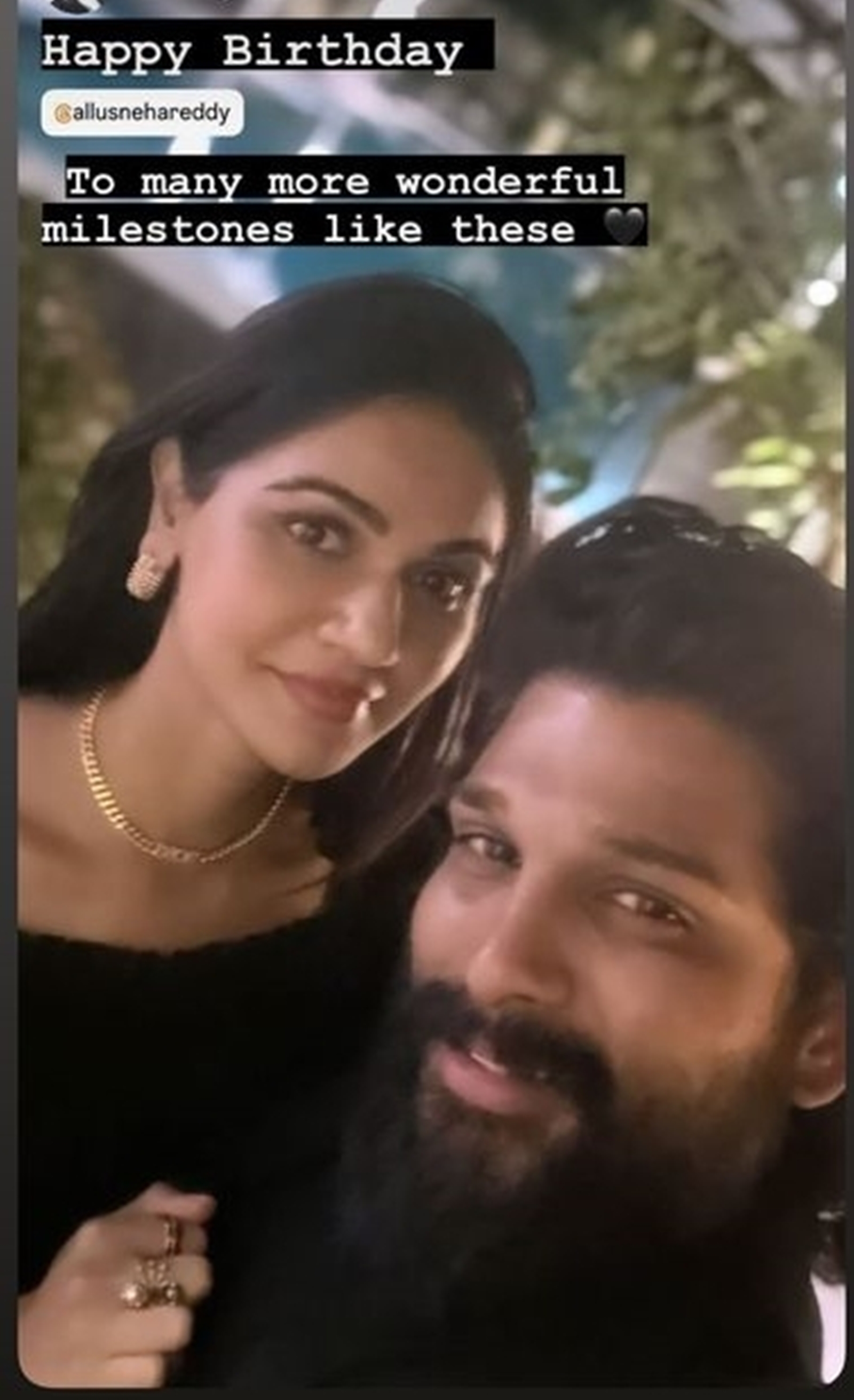 Allu Arjun surprises wife Sneha