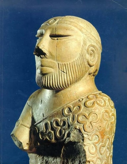 The priest king’s bust excavated from Mohenjodaro in 1927 (Source: Wikimedia Commons)