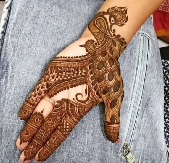 Latest Karva Chauth Mehndi Patterns