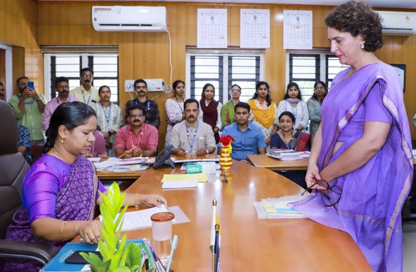 Priyanka Gandhi Rally in Wayanad