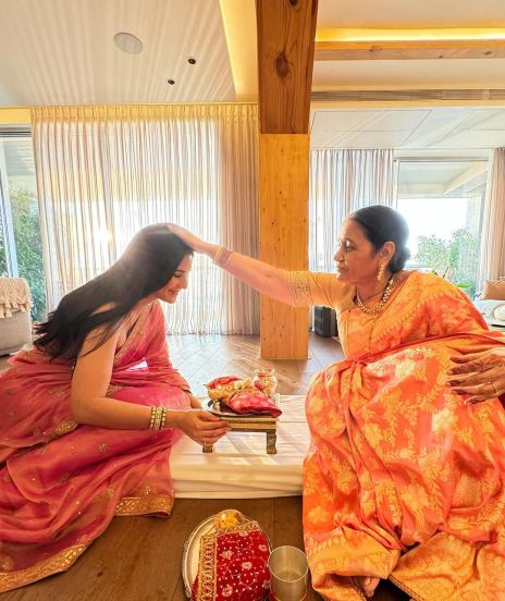 katrina kaif and her mother in law veena kaushal beautiful photos of karwa chauth