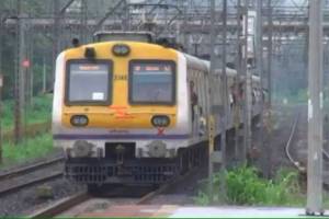 woman dies after falling from local train Incident between ambernath badlapur station