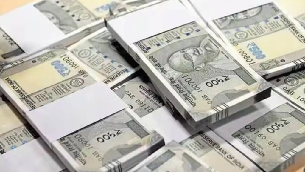 crores of rupees seized from car in khed shivapur toll naka area