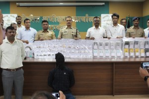 cases of theft in Palghar district