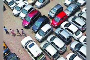 Strict action against commercial users of parking lots Mumbai news