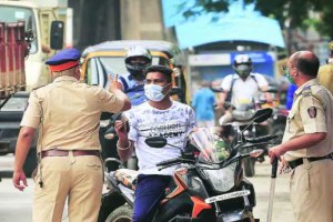 Action will be taken against drunken drivers by nakabandi in Pune city